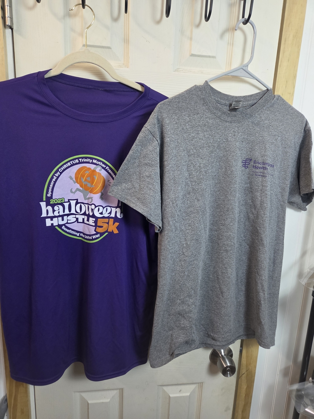 Halloween Hustle 5K Short Sleeve Tee Bundle